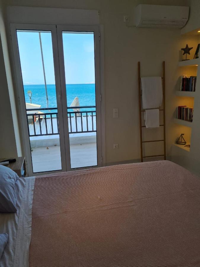 Grace Seaside Apartment Loutraki  Luaran gambar